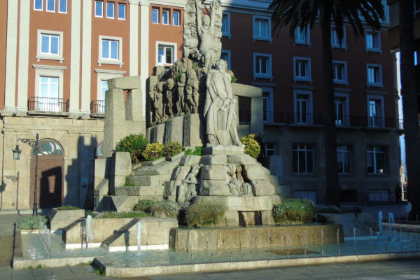 Monumento a Curros Enríquez en A Coruña.